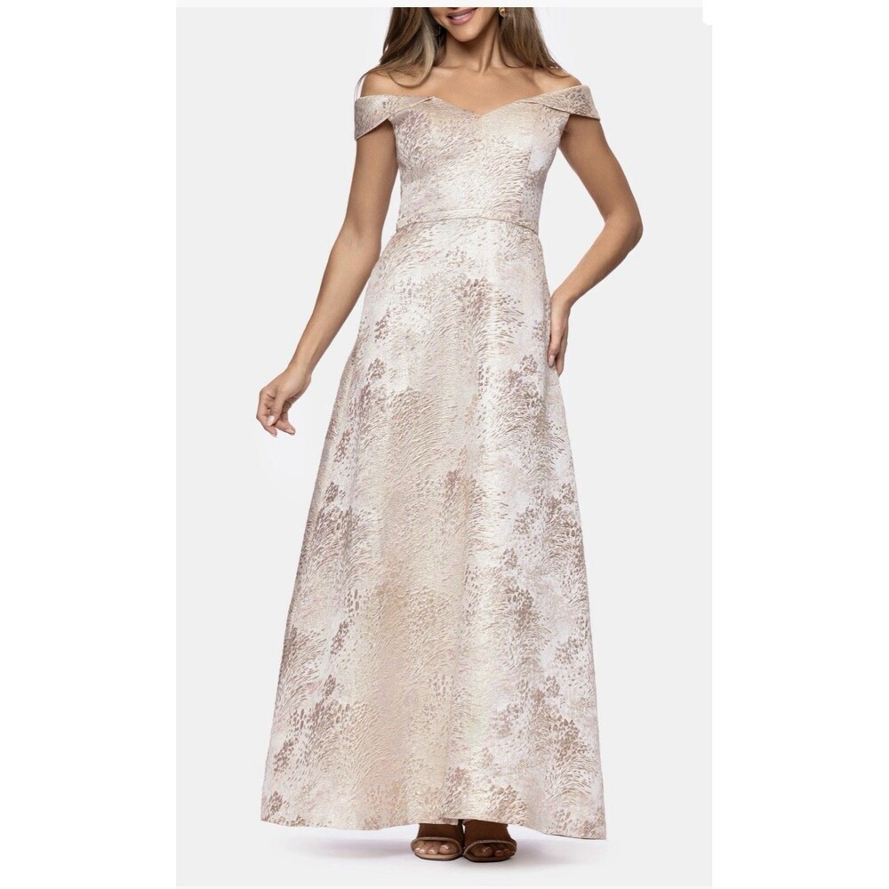 Xscape Evening Jacquard Metallic Off the Shoulder Ballgown Size:16 $298